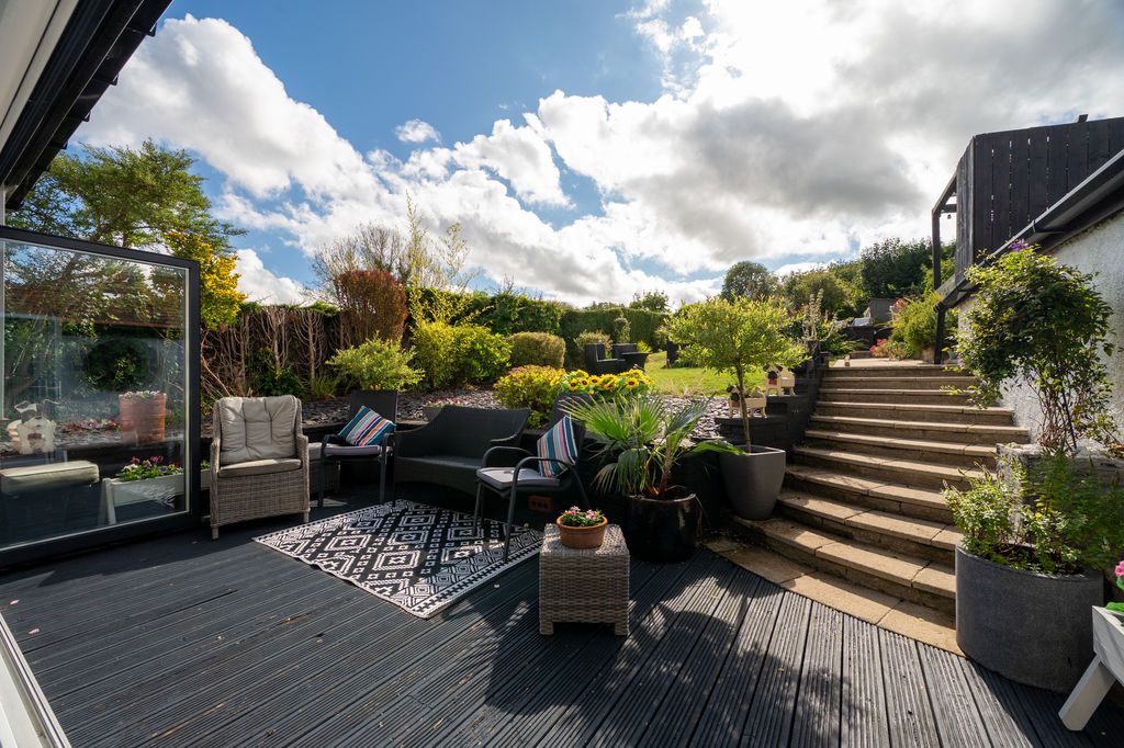 Property photo 2 of 46 Rear Garden