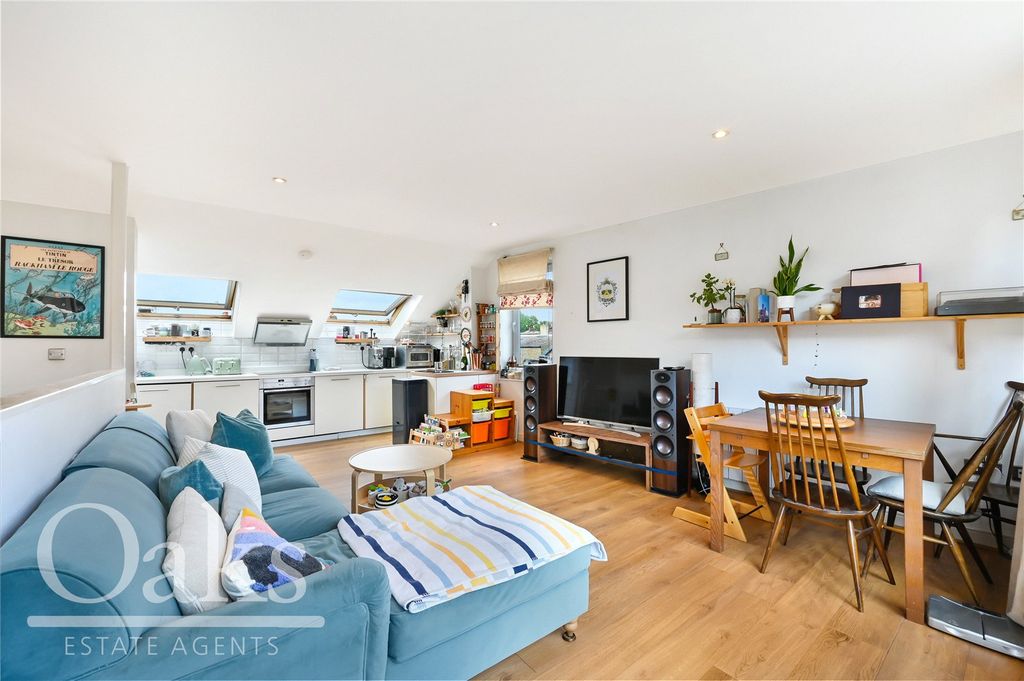 Property photo 2 of 8 Picture No. 07