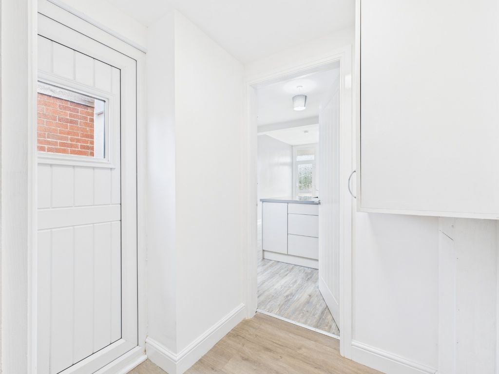 Property photo 3 of 10 4376428