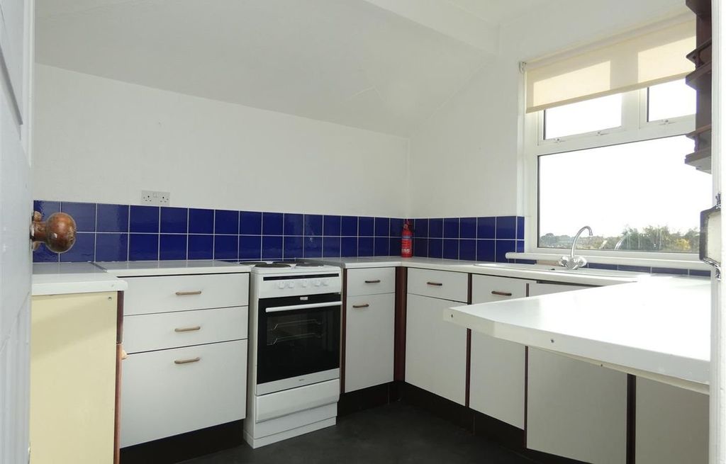 Property photo 3 of 5 Picture 3