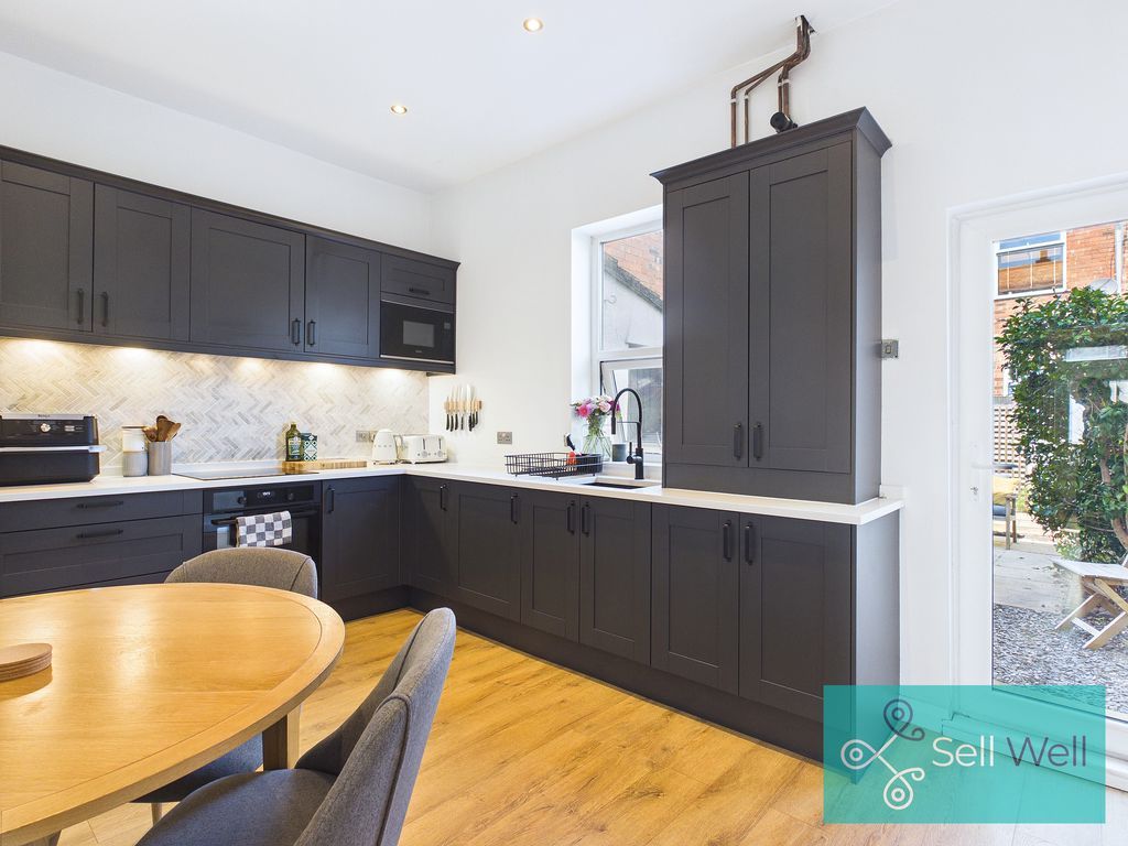 Property photo 2 of 16 Kitchen/Diner
