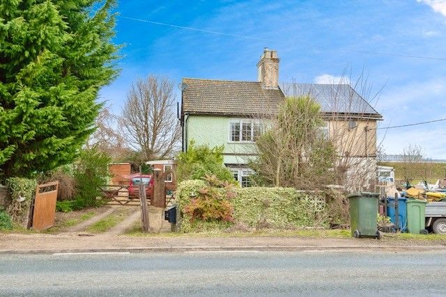 Property photo 1 of 11