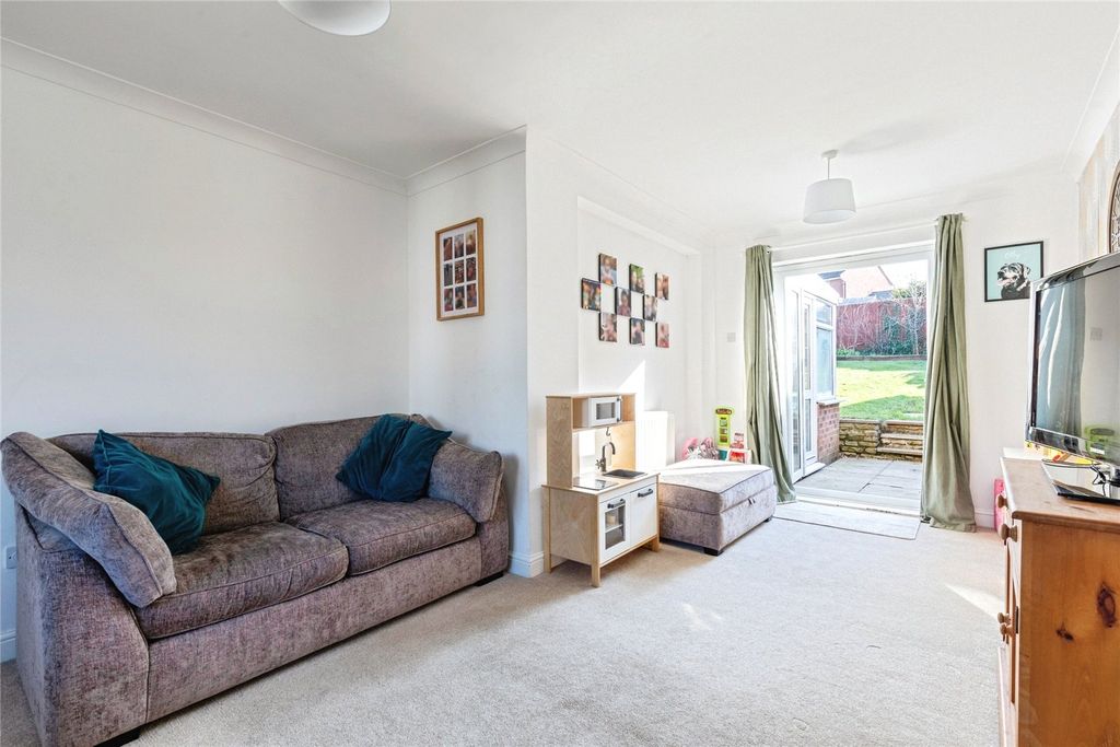 Property photo 3 of 23 Picture No. 03