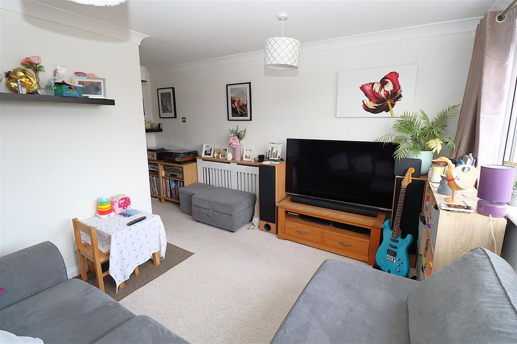 Property photo 3 of 11 Img_8113.Jpg
