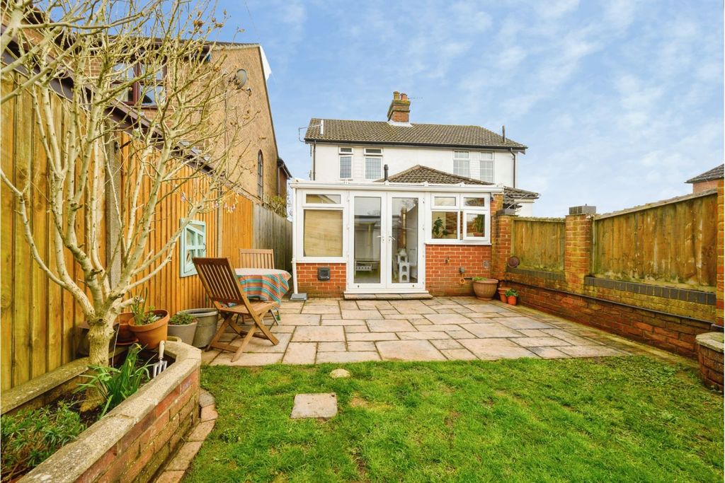 Property photo 1 of 20