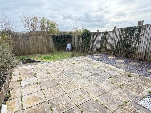 Property photo 2 of 13 27Ross1.Jpg