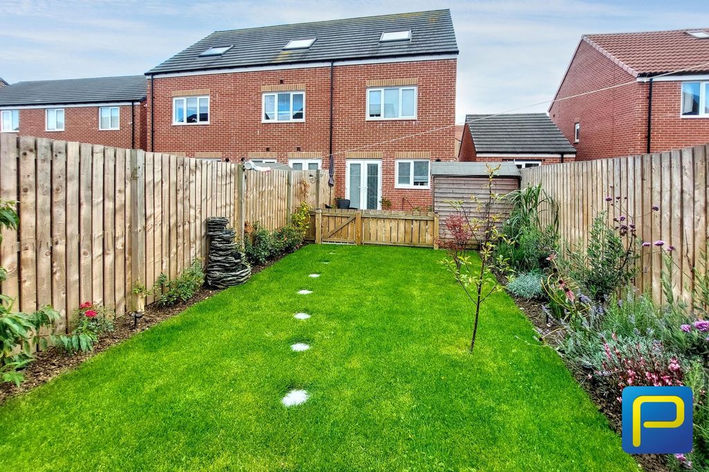 Property photo 1 of 22