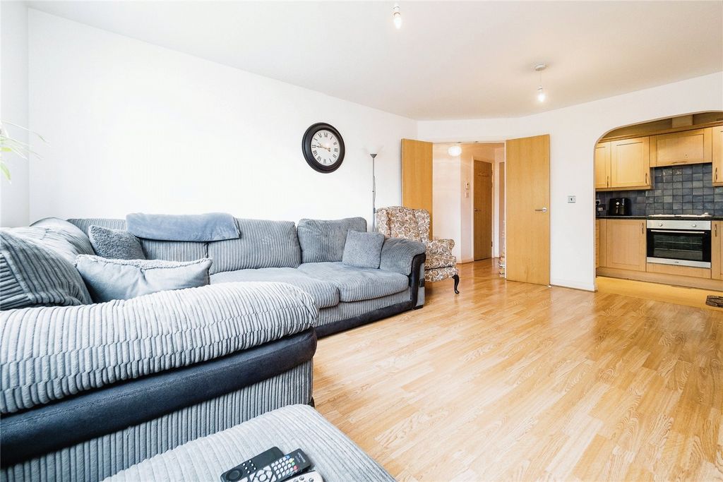 Property photo 1 of 12 Picture No. 01