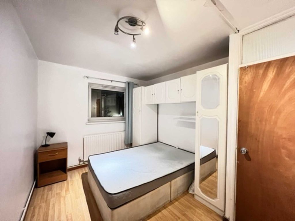 Property photo 1 of 3