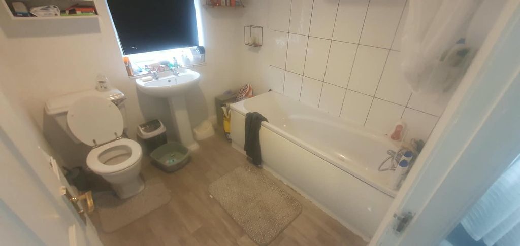Property photo 3 of 29