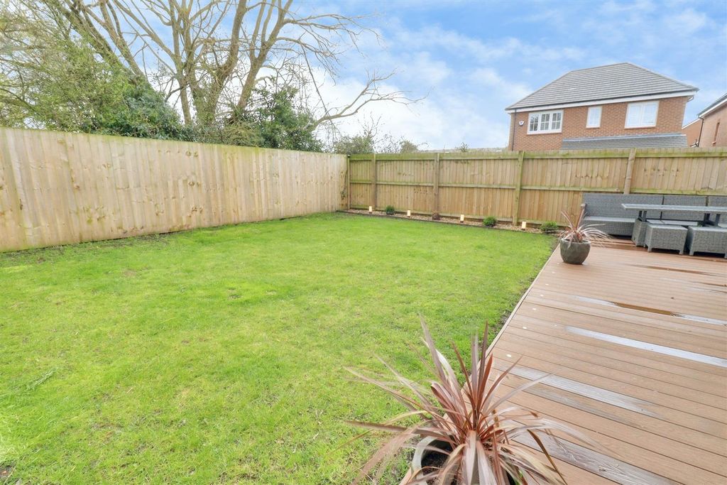 Property photo 2 of 34 4c0d973B-Img_1140-Img_1142.Jpg