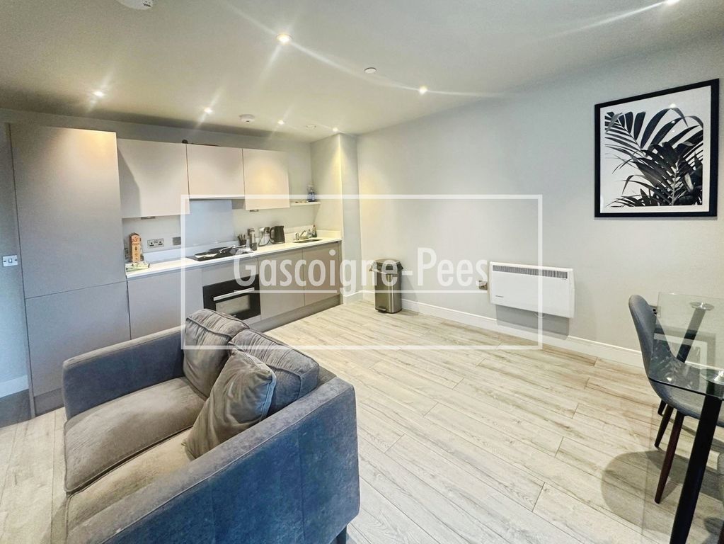 Property photo 2 of 7