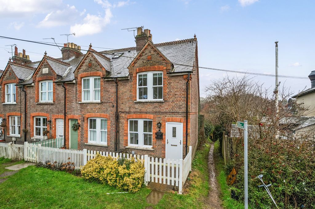 Property photo 1 of 12