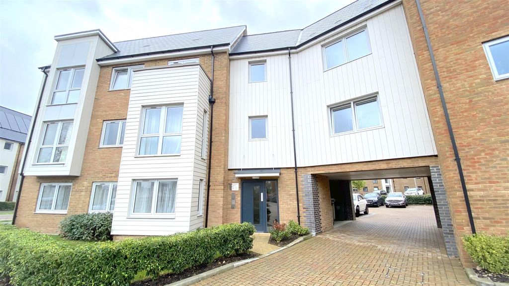 Additional image 25 of 2 bed flat for saleCastleridge Drive, Greenhithe DA9