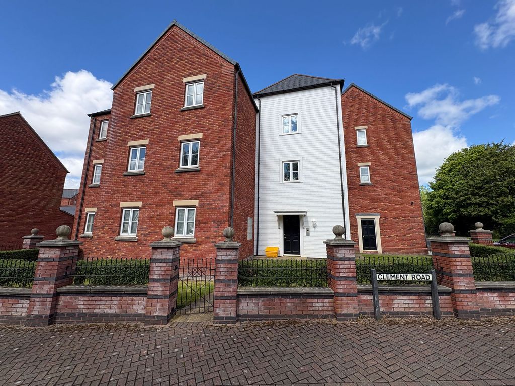 Property photo 1 of 13