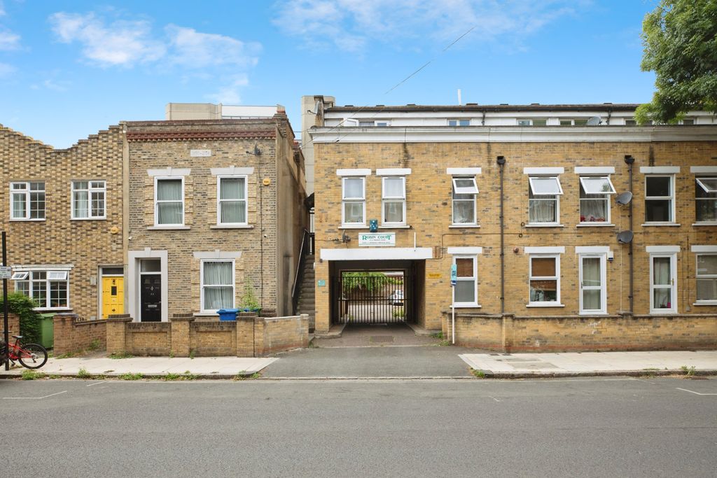 Property photo 2 of 17 0T7A6201