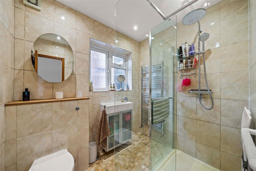 Property photo 3 of 21 Dsc05205.Jpg