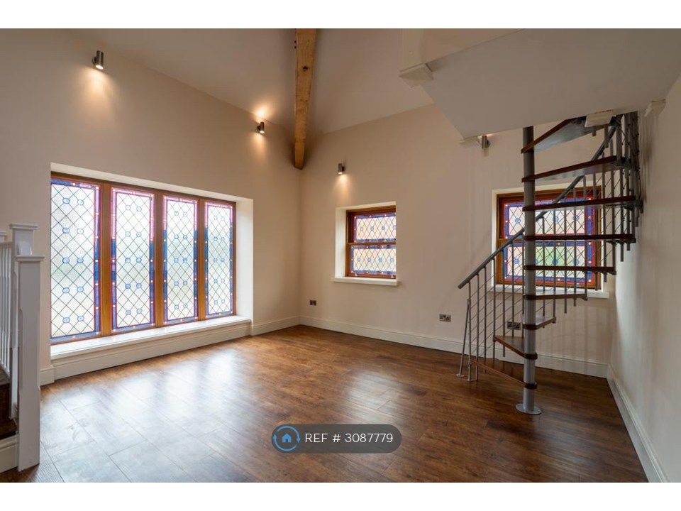 Property photo 3 of 9