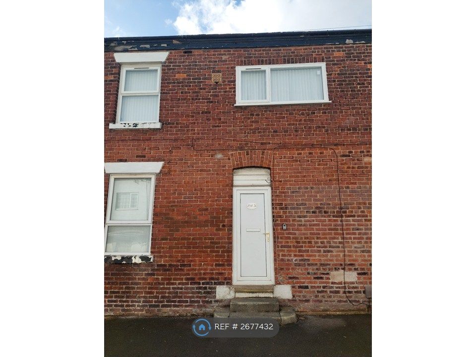 Property photo 2 of 6