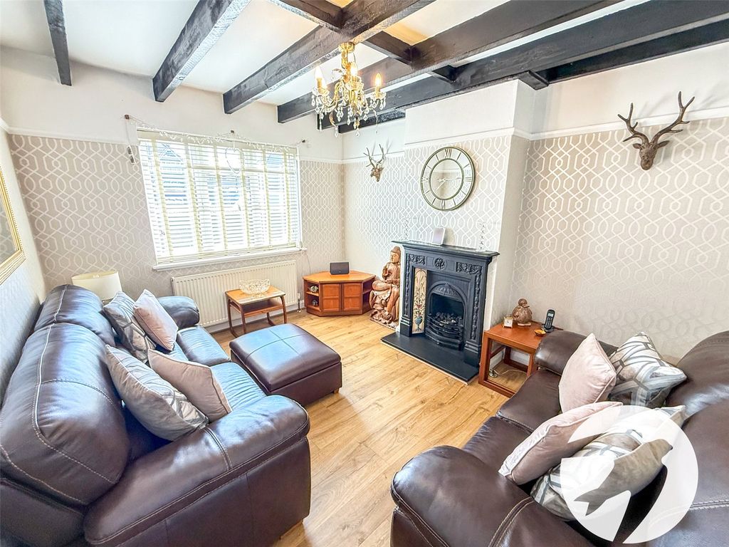 Property photo 2 of 12 Picture No. 08