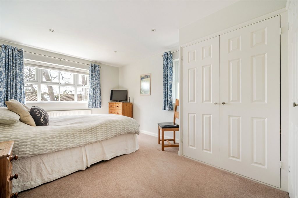 Additional image 13 of 4 bed detached house for saleHaslemere, Surrey GU27