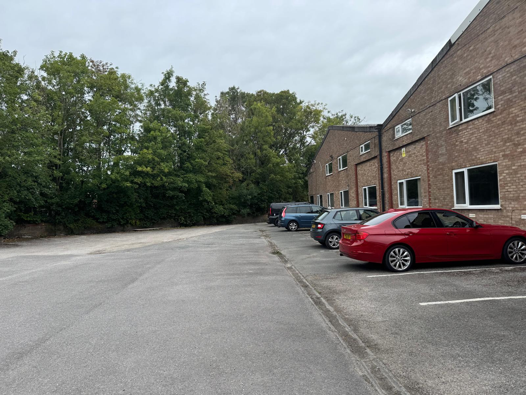 Property photo 3 of 9