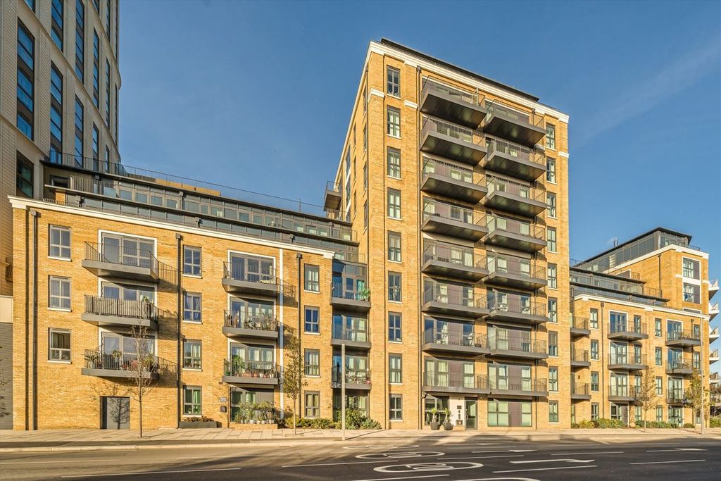 Property photo 1 of 9