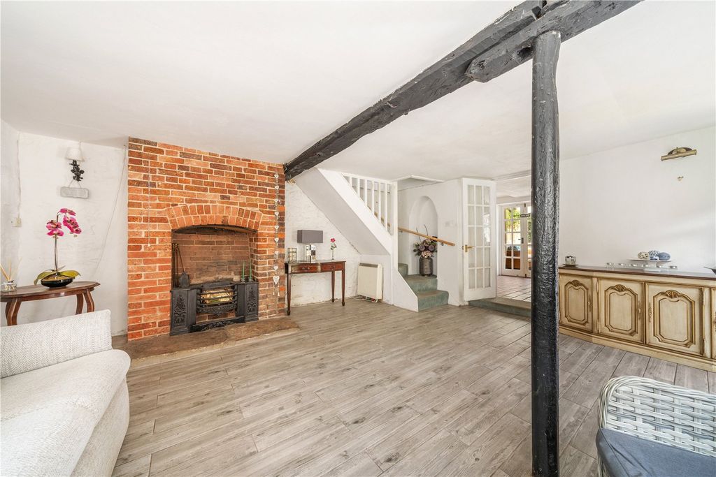 Property photo 2 of 19 Picture No. 21