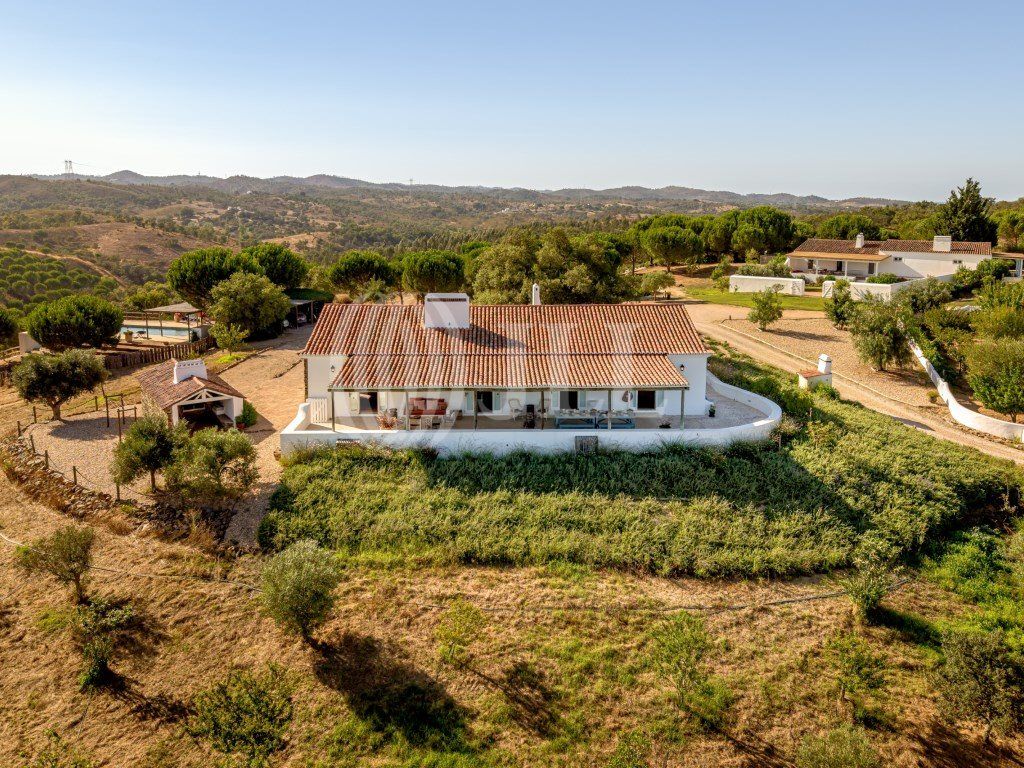 Property photo 1 of 60 Estate With Villas, In Santa Margarida Da Serra, Grândola