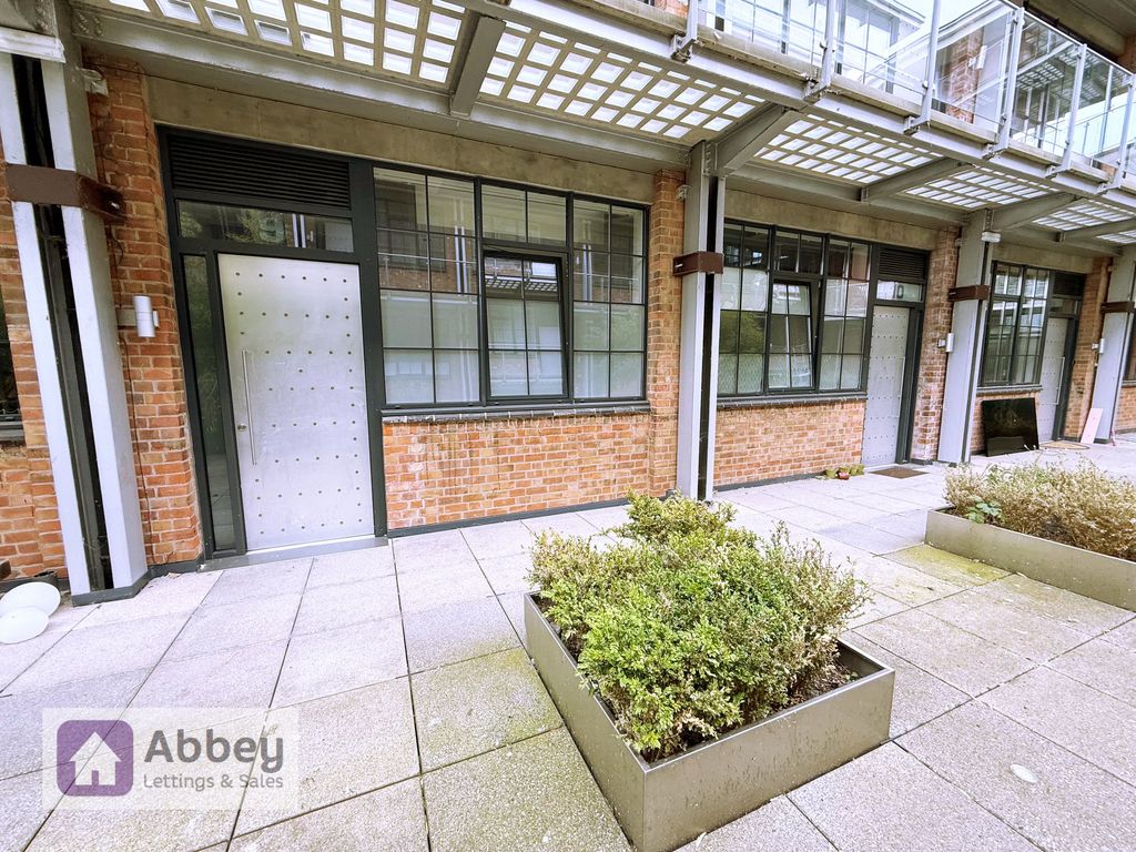 Property photo 3 of 14 Front Of Apartment