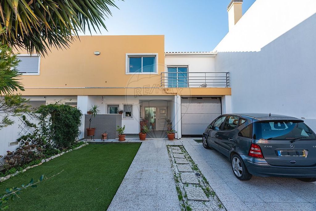 Property photo 1 of 47