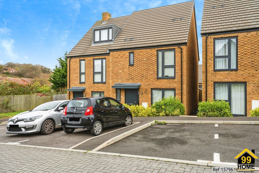 Property photo 1 of 20 Photo 0