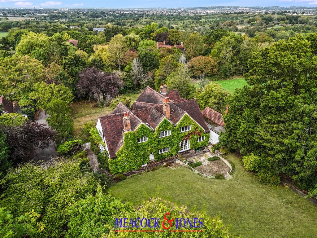 Property photo 1 of 26 Dji_20260922104329_0200_D.Jpg