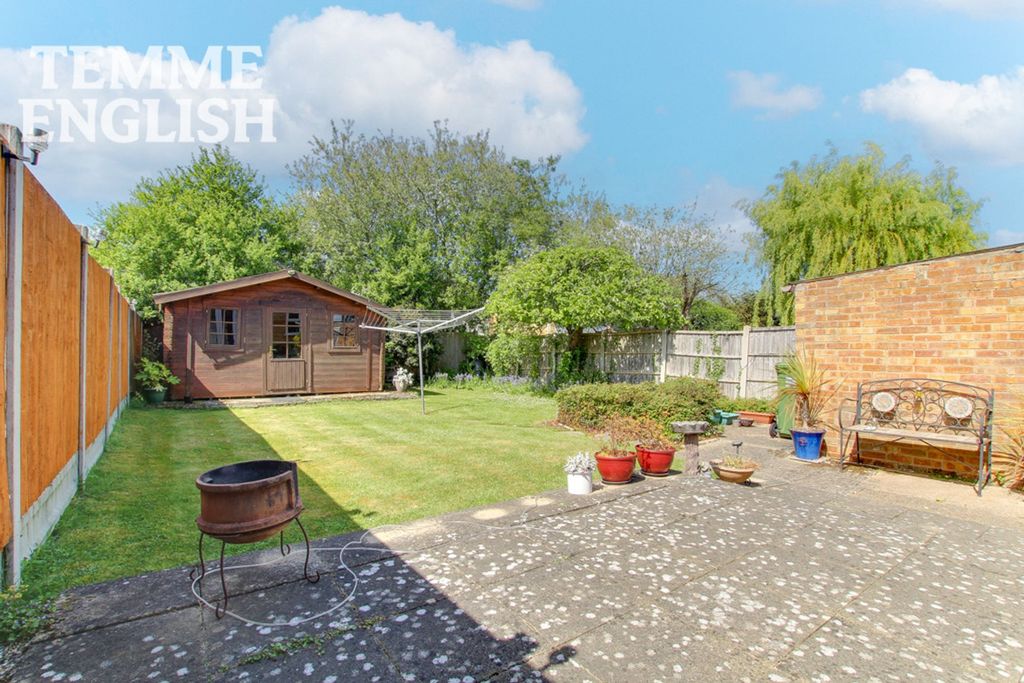 Property photo 2 of 22