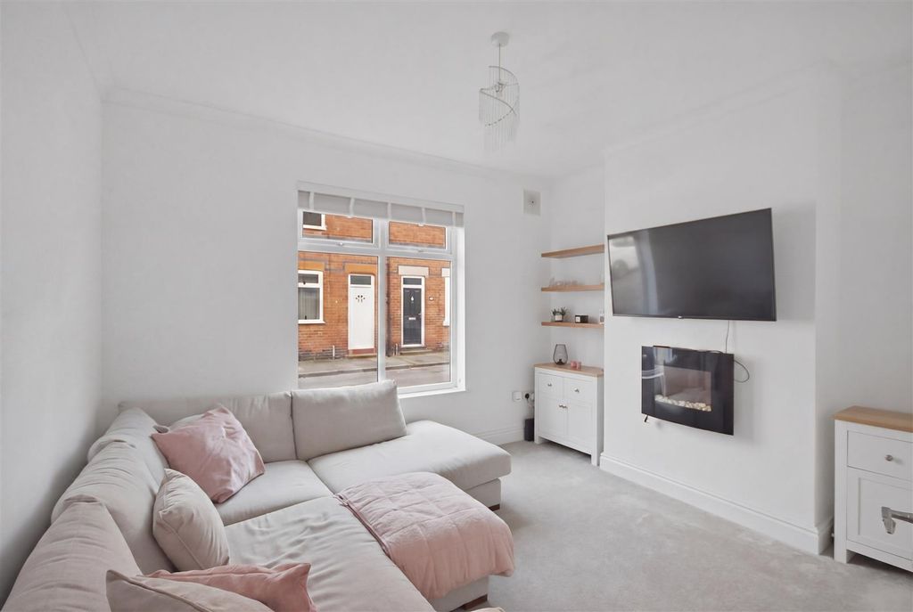 Property photo 2 of 13 Living Room