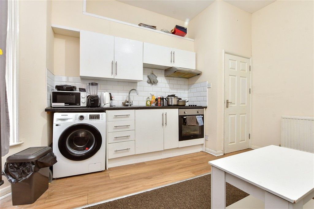 Property photo 1 of 9 Kitchen/Diner