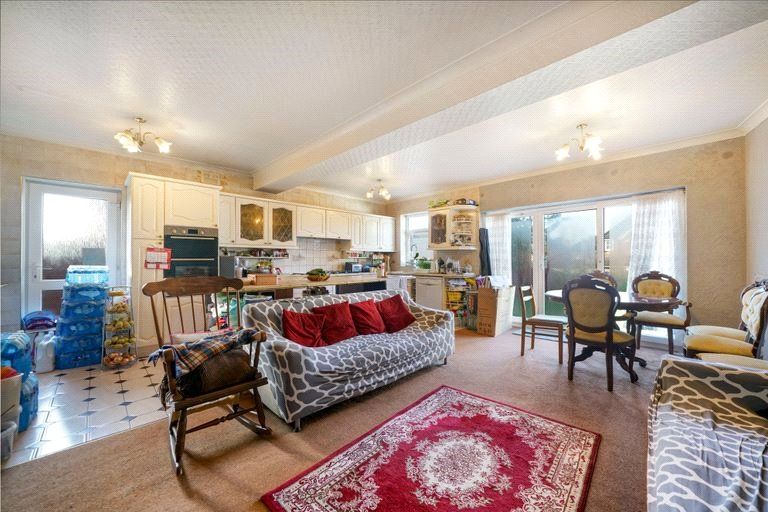 Property photo 2 of 20 Picture No. 01