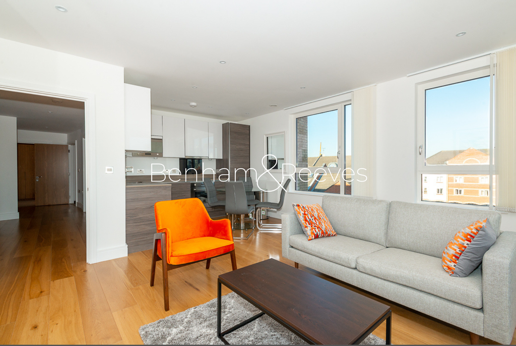Property photo 1 of 9