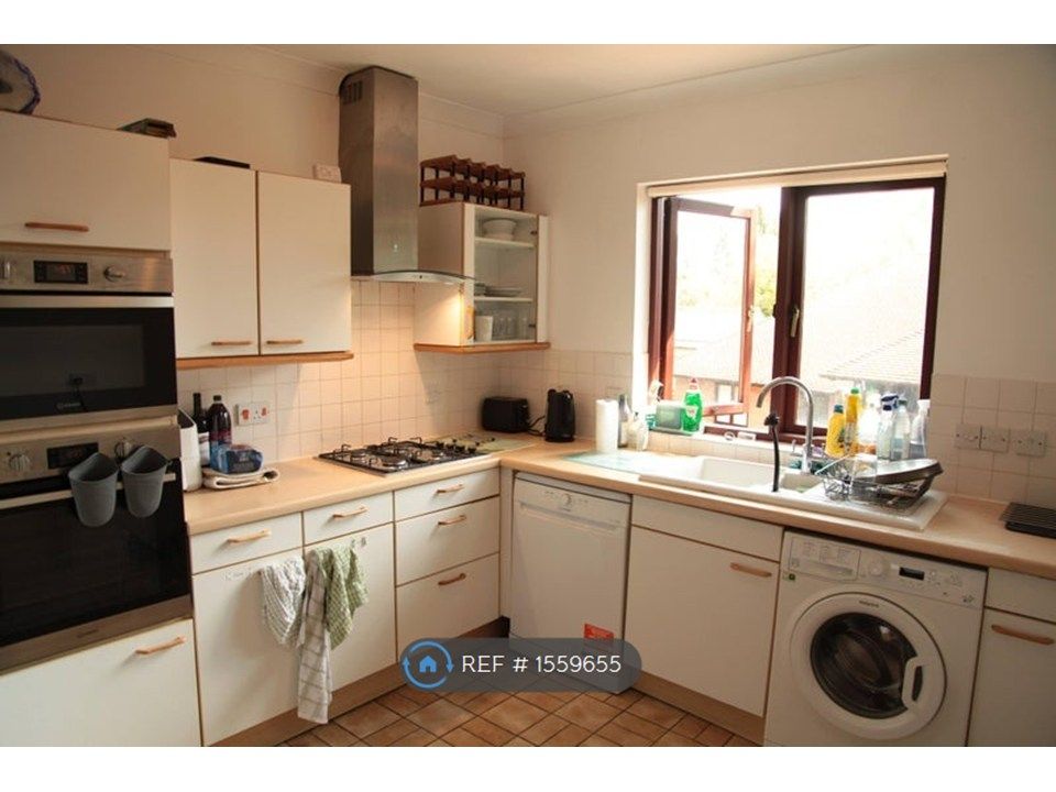 Property photo 2 of 4