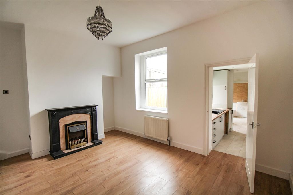 Property photo 3 of 11 Img_7911.Jpg