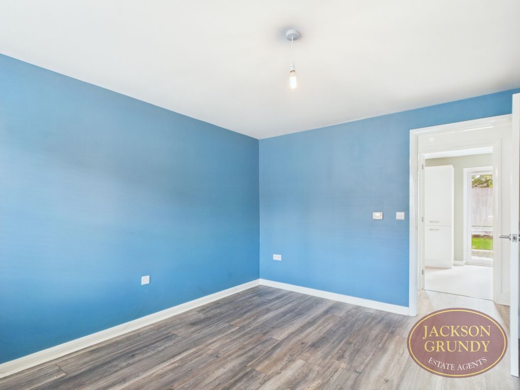 Property photo 2 of 12 Bective Close