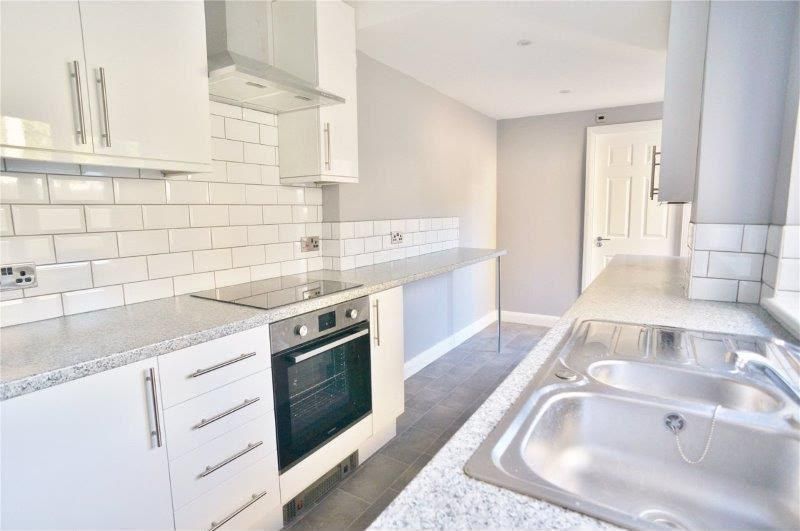Property photo 2 of 9 Kitchen.Jpeg