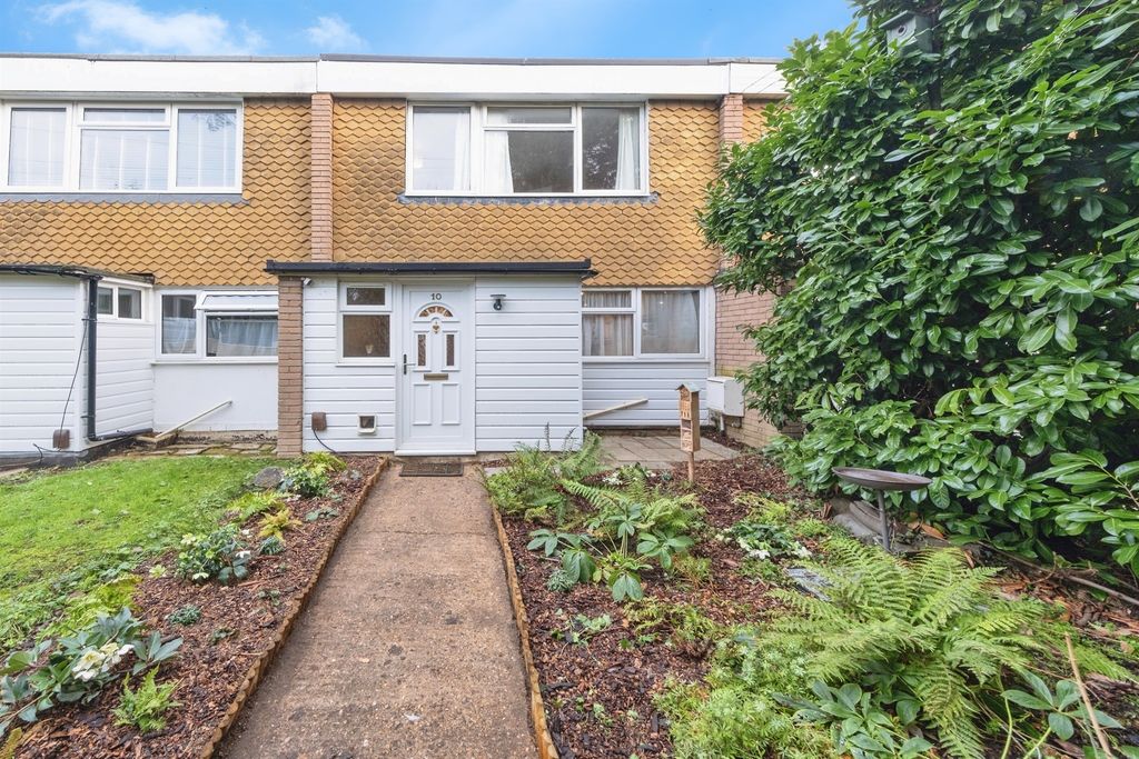 Property photo 1 of 17