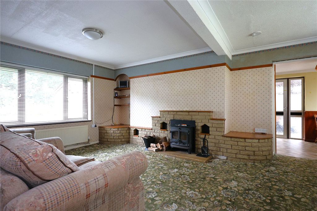 Property photo 3 of 17 Picture No. 14