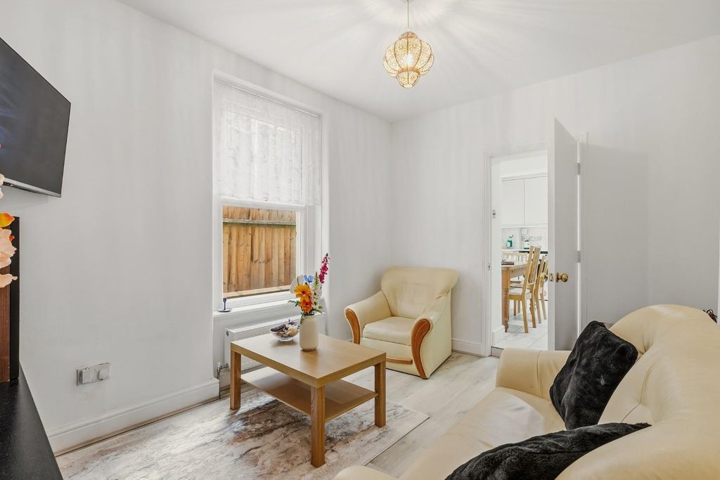 Property photo 1 of 12 Coldharbourlane143-27.Jpg