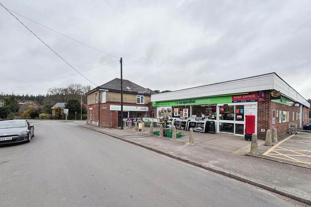 Property photo 2 of 6 16.Jpg