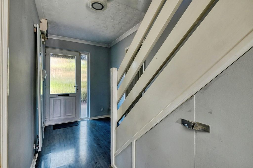 Property photo 2 of 26 62Fro11.Jpg