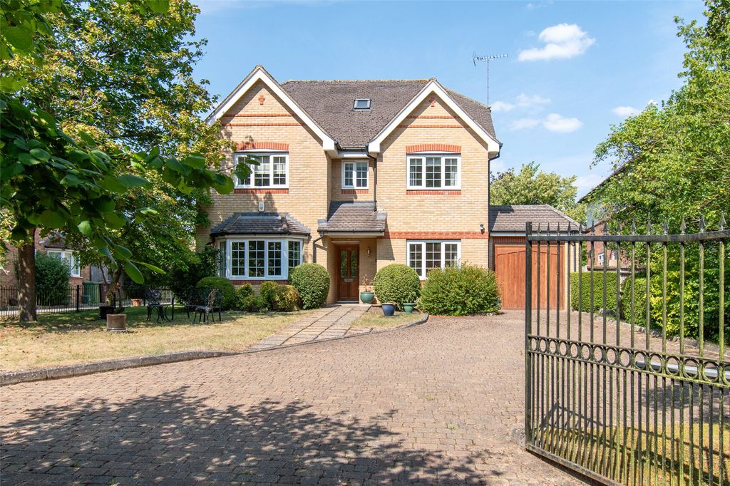 Property photo 1 of 38 Picture No. 54