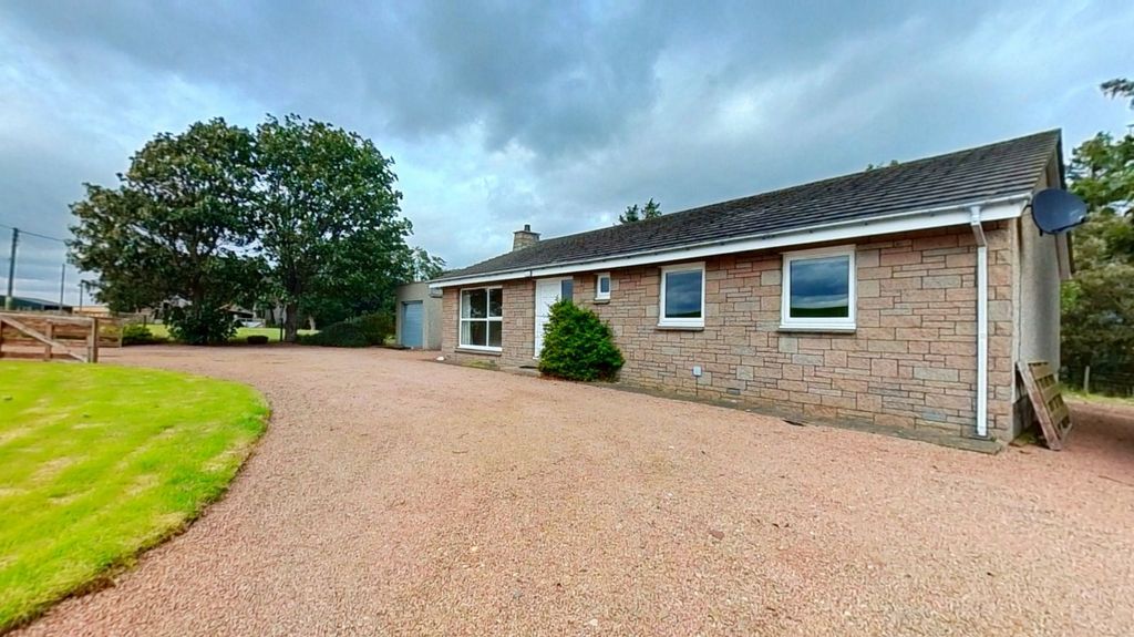 Property photo 2 of 16 Photo 2