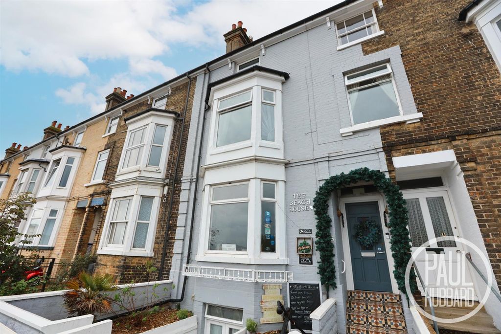 Property photo 1 of 23 7R5A4760.Jpg